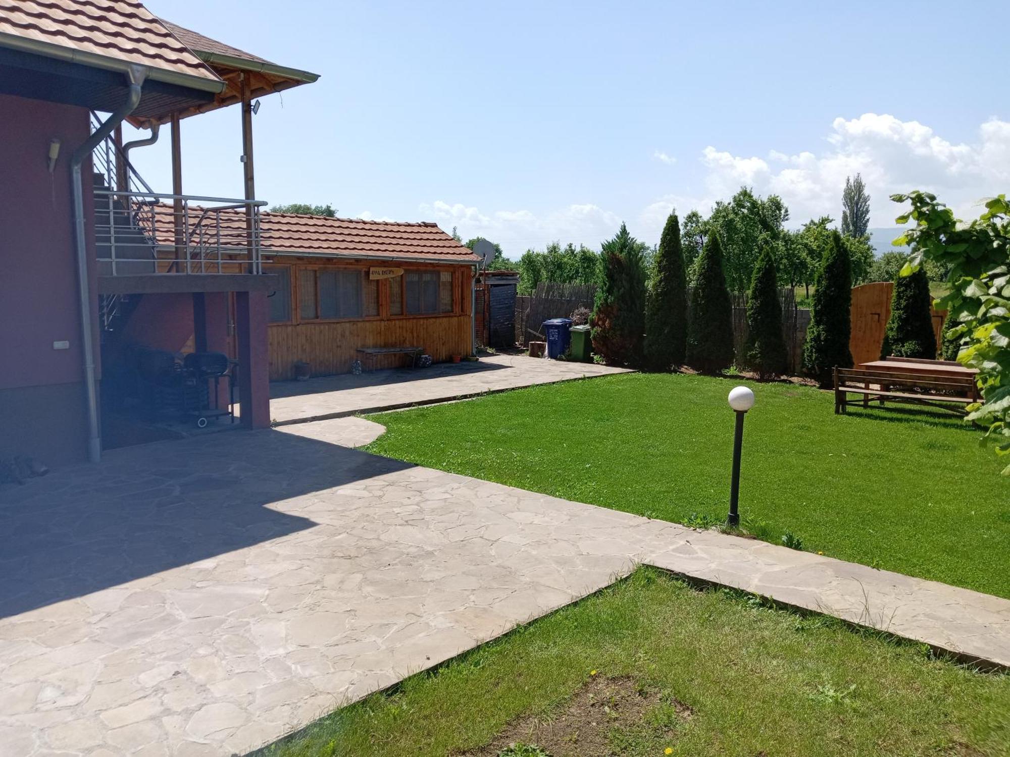 Vila Viktori Pirot Zewnętrze zdjęcie